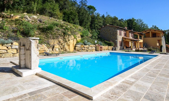 Monteverdi Marittimo Apartamento | Bonito apartamento en Monteverdi.