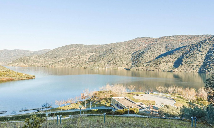 Freixo de Espada a Cinta Apartamento | Nice apartment in Freixo de espada c