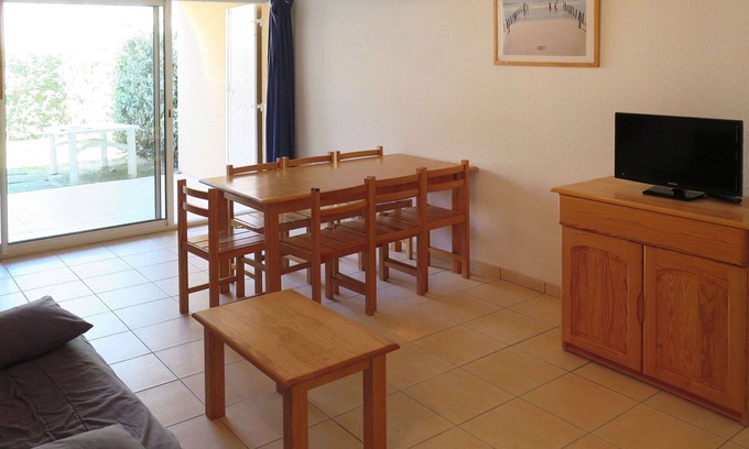 Carcans Plage Apartamento | Bonito apartamento para 6 personas con TV, terraza, mascotas permitida y aparcamiento