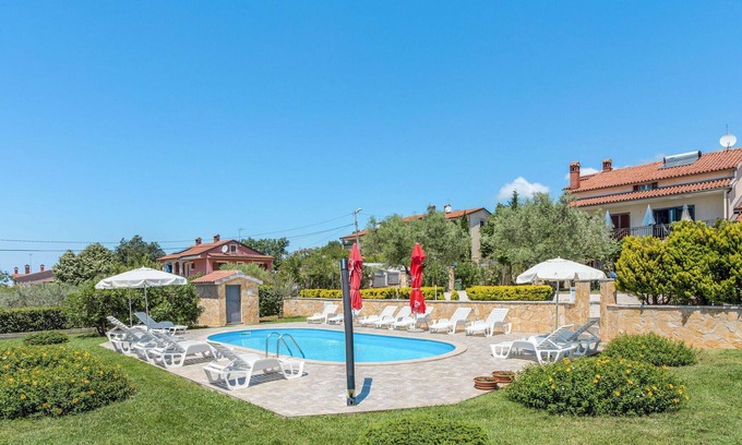 Brnobici Apartamento | Acogedor apartamento para 3 personas con piscina, WIFI, TV y terraza