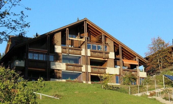 Beatenberg Apartamento | Acogedor apartamento para 4 personas con WIFI, TV, balcón y vista panorámica