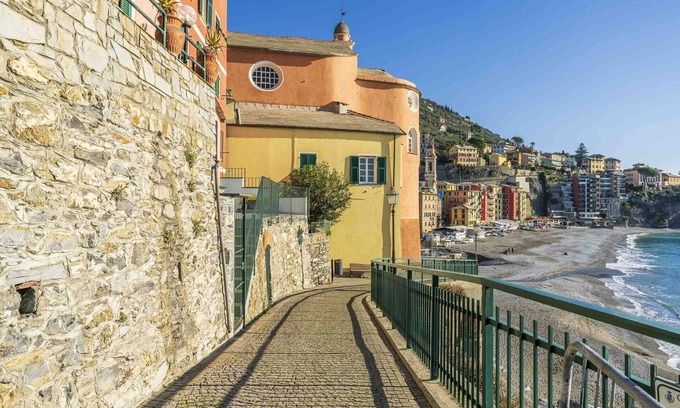Sori Apartamento | Acogedor apartamento para 6 personas con WIFI, A/C, TV y terraza, cerca de Portofino