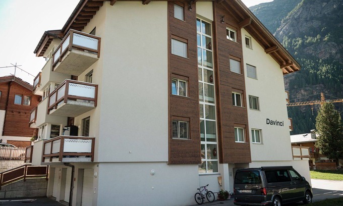 Taesch Apartamento | Precioso apartamento para 6 personas con WIFI, TV y balcón