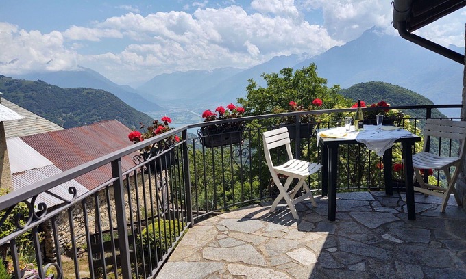 Peglio Apartamento | Precioso apartamento para 7 personas con WIFI, TV, patio y mascotas permitida