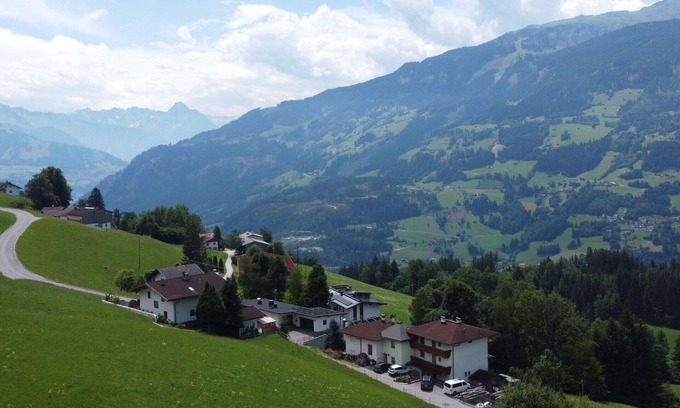 Stummerberg Apartamento | Acogedor apartamento para 2 personas con WIFI, TV y terraza