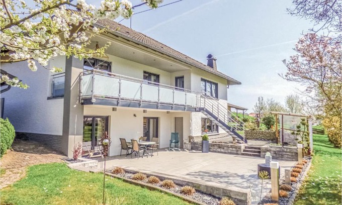 Obersgegen Apartamento | Nice Apartment In Körperichobersgegen