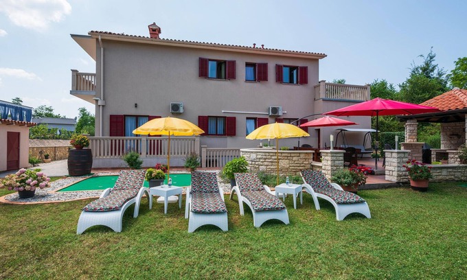 Santalezi Apartamento | Bonito apartamento en Nedescina con.