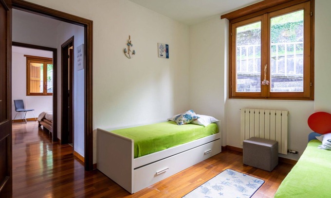 Someraro Casa | Hermoso apartamento en villa para 6 personas con WIFI, TV, balcón y mascotas permitida