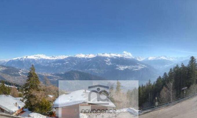 Anzere Apartamento | Muy bonito apartamento al pie de las pistas con un gran salón.