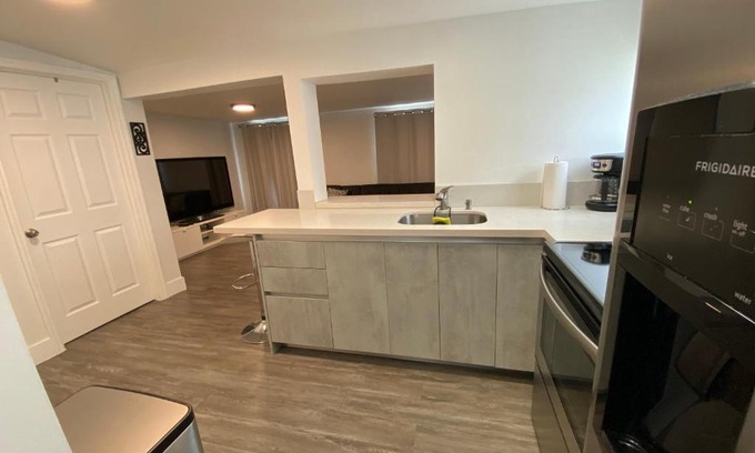 Ludlam Apartamento | Nice cottages near FIU