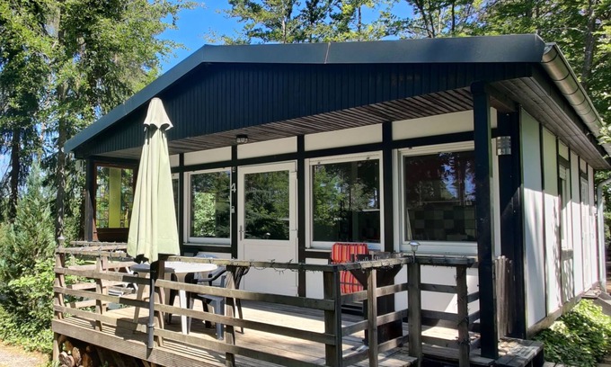 Wohnpark Ahrdorf Casa | Bonita casa acogedora con chimenea en Eifel alemán