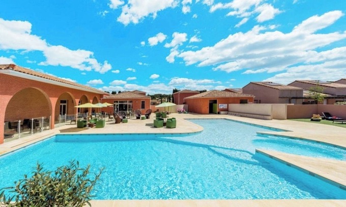 Saint-Christol Casa | Nice house with swimming pool