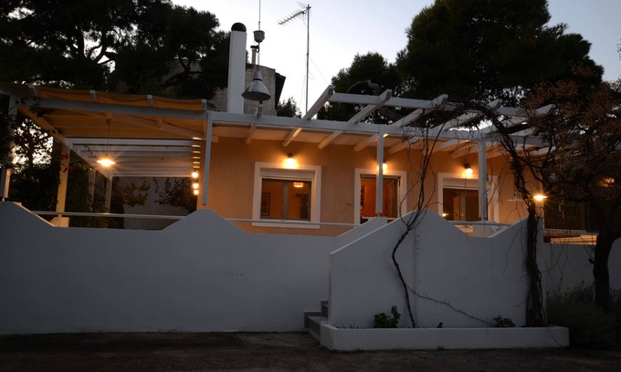 Spata-Artemida Casa | Nick's House