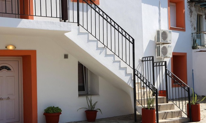 Keramidi Apartamento | Nikolaou Apartments Ground Floor