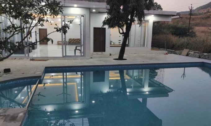 Lonavala Hotel | Nilgiri Farms Villa Lonavala