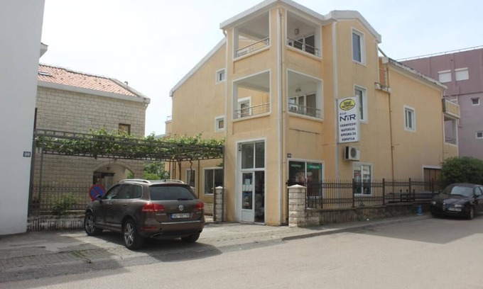 Velji Vinogradi Apartamento | NIR Apartments Budva
