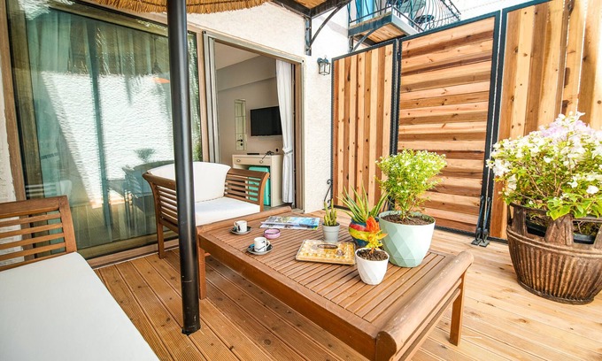 Bozcaada Hotel | Nirvana Otel