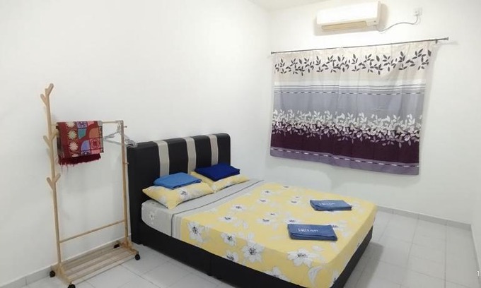Gambang Casa | Nizmar Inn 2 Guesthouse & Homestay