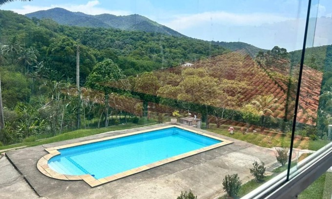 Campo Grande Cabaña | Nook of the Loureiros - Mendanha Mountains