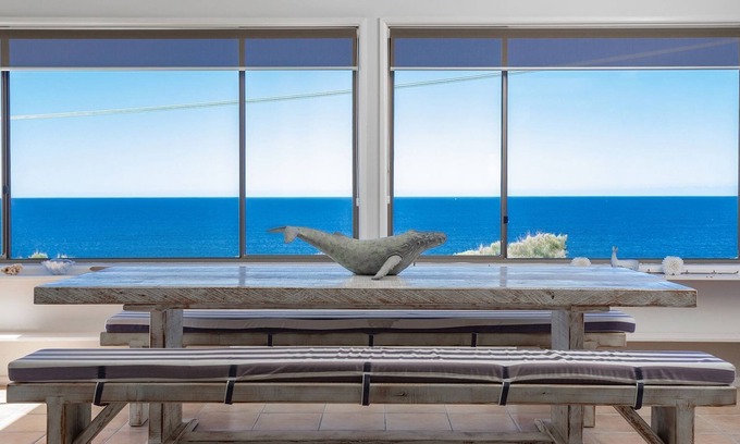 Forster Casa | Noah's 46 Cliff Road
