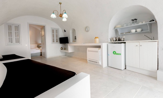 Fira Casa | Noni studios family room