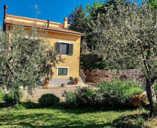 Collemancio Apartamento | Nonna Regina, house in Umbria