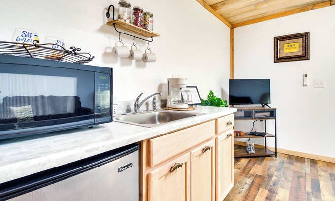 Norfork Apartamento | Norfork Studio Escape: Walk to White River!