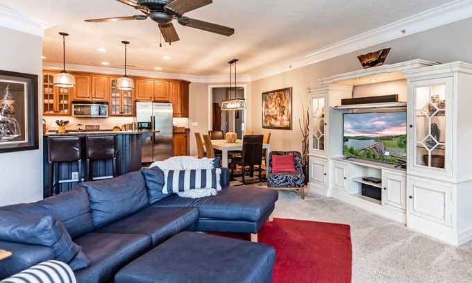 Andersonville Condominio | NORRIS LAKE EN SU MEJOR - Lakeside Haven en Yacht Club Condos ~ Pool And Marina