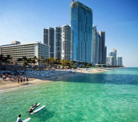 North Beach Casa | North Beach-Room with Private Entrance