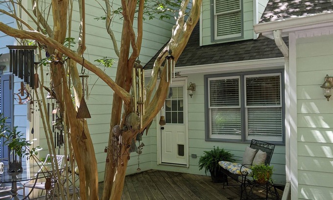 Northwest Raleigh Casa | North Raleigh Serenity