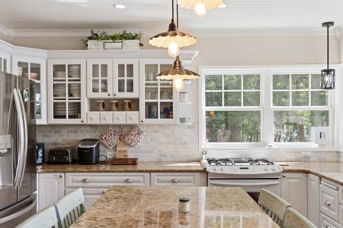 Garrison Casa | Northbound Stays on Whitefish Lake