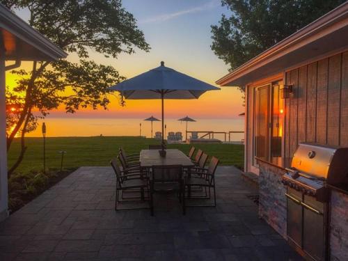 New Buffalo Casa | Nothin Dune