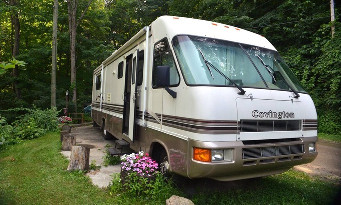 Notre Dame Casa | Notre Dame chupar rueda