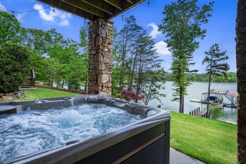 Blairsville Casa | Nottely Island Retreat - Luxury Retreat - Lake Views, Outdoor Kitchen, Firepit, Hot Tub, Game Room, Boat Ramp and Private Dock -