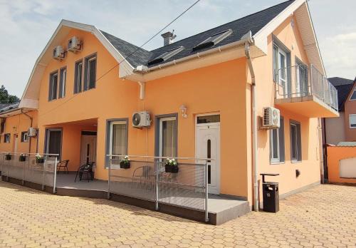 Hajduszoboszlo Apartamento | Nova Suites