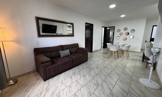 Tlaltenango Casa | Nuevo y Amplio Departamento en el Centro de la Ciudad con 2 Camas King