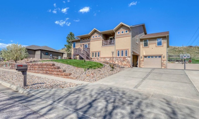 Rapid City Casa | Nugget Gulch Retreat