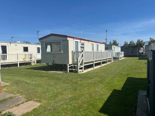 Chapel Saint Leonards Apartamento | Oasis S193 Caravan, Golden Palm Resort