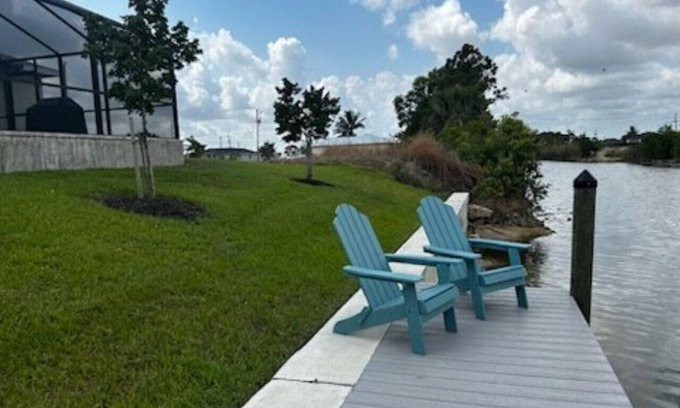 Diplomat Casa | Oasis W/ Heated Salt Water Pool & Private Pier! Great for 2 Families!