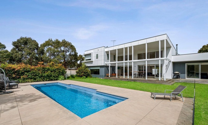 Torquay Casa | Ocean Acres And Pool 13