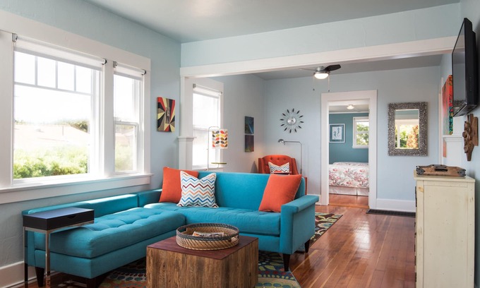 Ocean Beach Cabaña | Ocean Beach Sunset Cottage