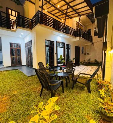 Kamburugamuwa Hotel | Ocean Bliss Villa Mirissa