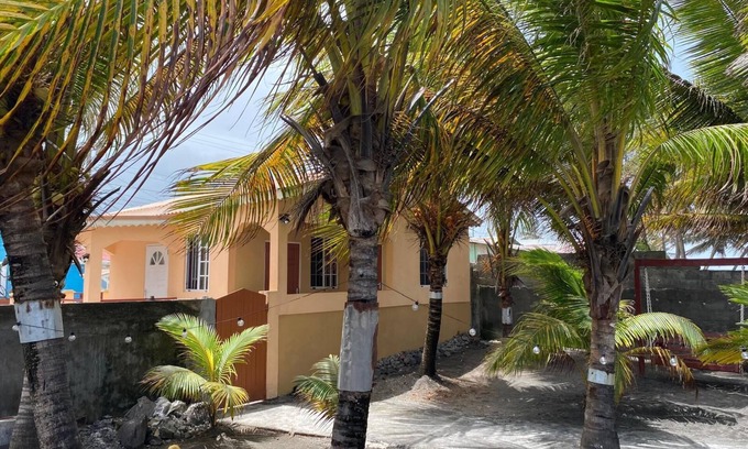 Georgetown Cabaña | Ocean Breeze - A Bayside Retreat Located on Coastal St. Vincent -Georgetown.