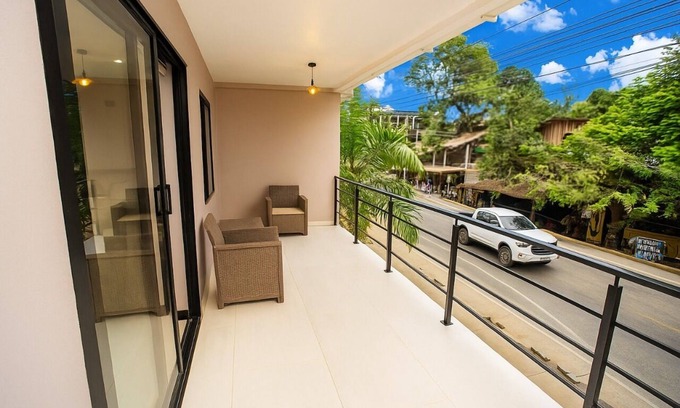 Montañita Hotel | OCEAN DRIVE LODGE MONTAÑITA