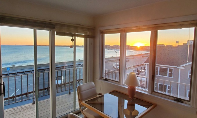 Hampton Apartamento | OCEAN FRONT PENT HOUSE WHOLE CONDO