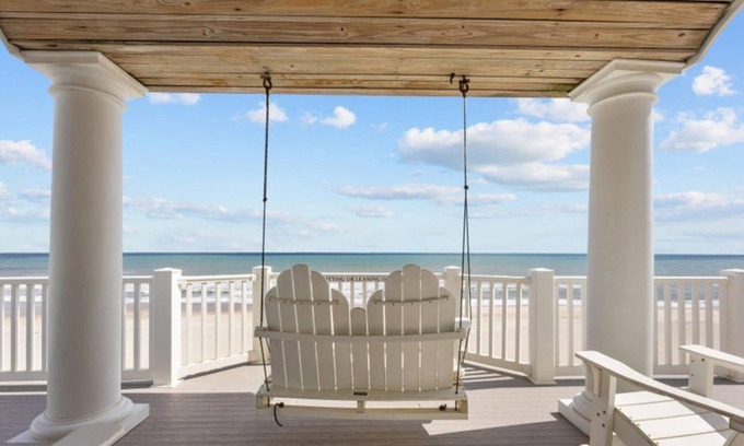 North Topsail Beach Casa | Ocean's Edge | Spacious, Oceanfront