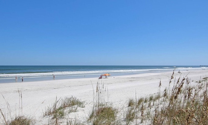 Jacksonville Beach Condominio | Condominio frente al mar con piscina, sauna, gimnasio en Jacksonville Beach