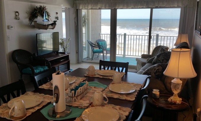 Normandy Beach Condominio | FRENTE AL MAR Condo W / Playa privada, Piscina climatizada - La mejor vista - 2 habitaciones, 1 baño