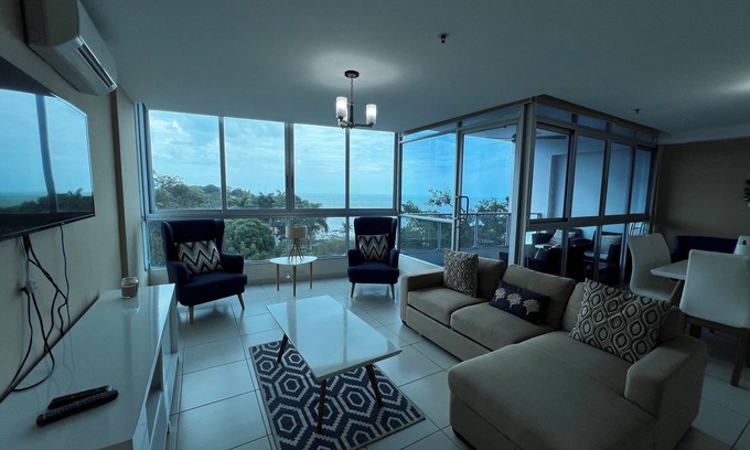 Playa Coronado Apartamento | Oceanfront in Coronado Bay