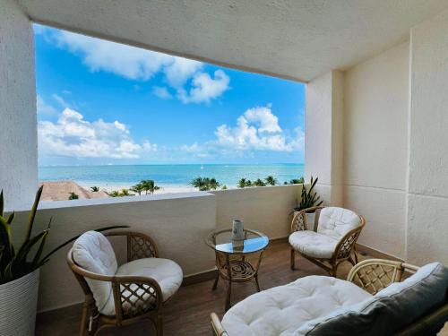 Zona Hotelera Apartamento | Oceanfront Paradise in Cancun Hotel Zone
